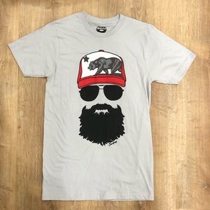 NEW Beardgang Men’s Size Medium Graphic Print  Casual Grey Short Sleeve T-Shirt